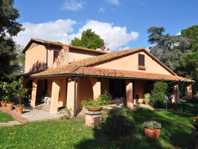 Locali o capannoni in vendita di 430 m²