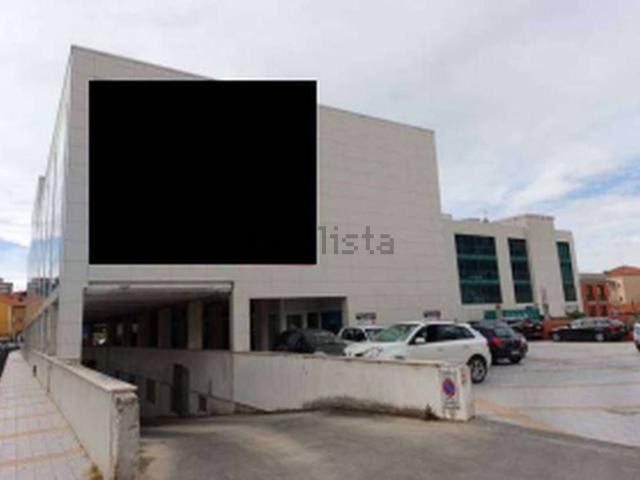 Locali o capannoni in vendita di 4461 m² in Via XXV Aprile