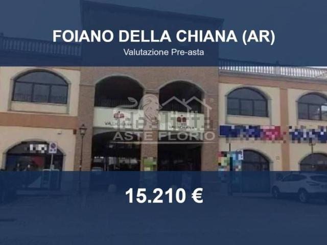 Locali o capannoni in vendita di 44 m² in Via delle Farniole, 36