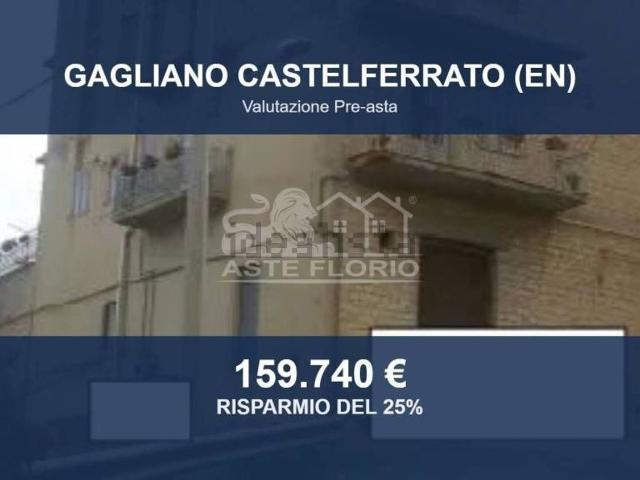 Locali o capannoni in vendita di 460 m² in Via San Nicola, 60