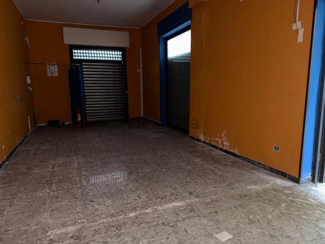 Locali o capannoni in vendita di 50 m² in Via Pecorari, 393
