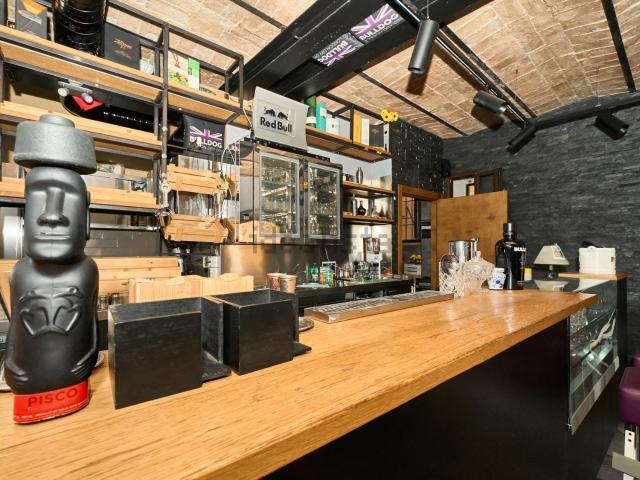 Locale in vendita di 51 m² in Via Andrea Sacchi, 5