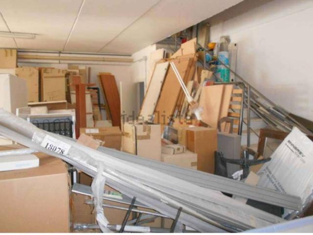Locali o capannoni in vendita di 536 m² in Via Po