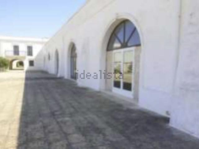 Locali o capannoni in vendita di 5490 m² in Via Roma