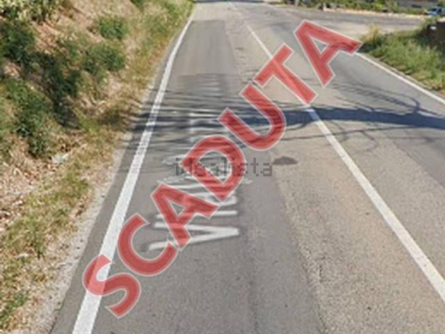 Locali o capannoni in vendita di 66 m² in Viale Nazario Sauro