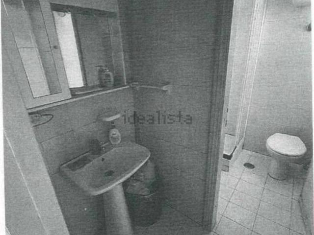 Locali o capannoni in vendita di 74 m² in Via Ferruti, 80