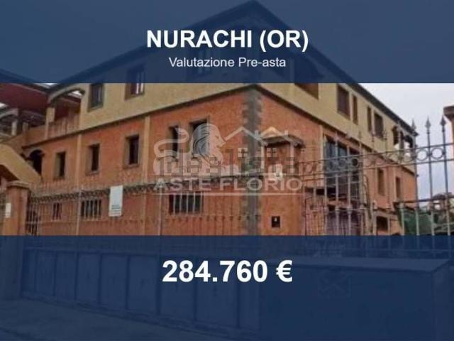 Locali o capannoni in vendita di 768 m² in Via Giovanni Agnelli, 3