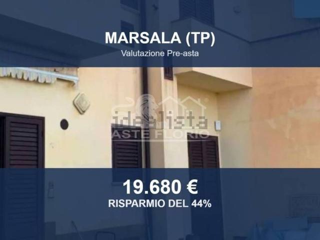 Locali o capannoni in vendita di 83 m² in Contrada Paolini, 183