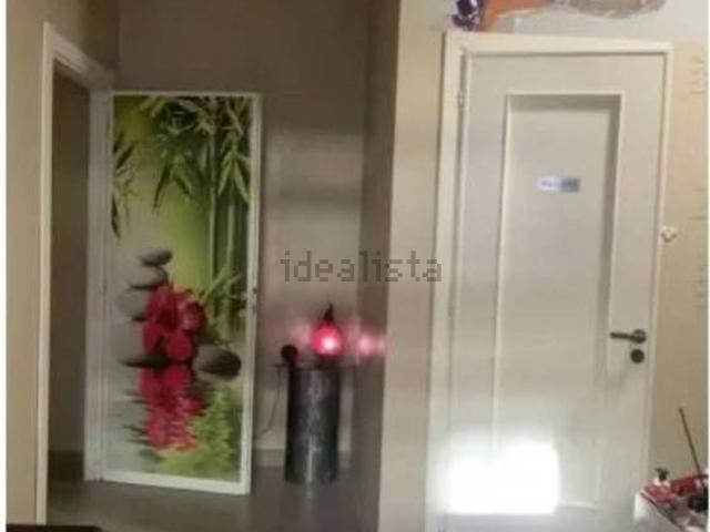 Locali o capannoni in vendita di 80 m² in Via Roma, 11