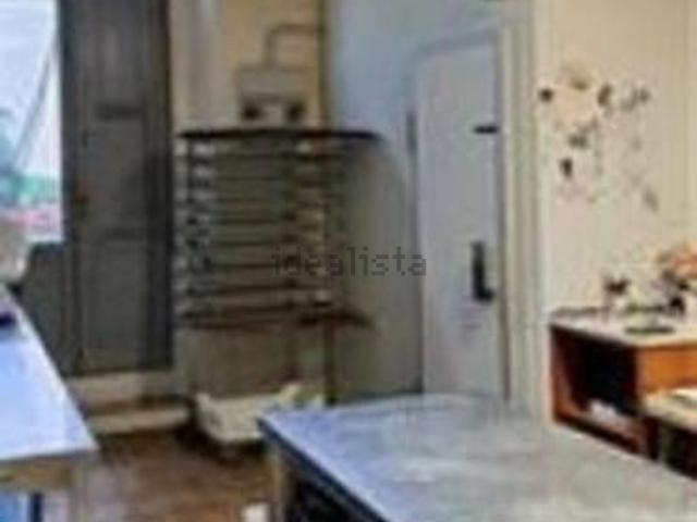 Locali o capannoni in vendita di 90 m² in Via Antonio Gramsci