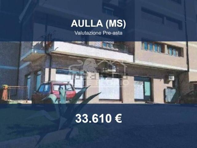 Locali o capannoni in vendita di 117 m² in Via Pisa