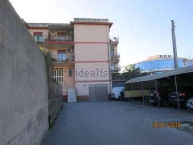 Locali o capannoni in vendita di 125 m² in Via Giovanni Verga, 1