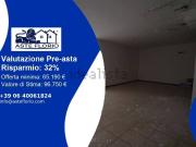 Locali o capannoni in vendita di 127 m² in Galleria Nazioni Unite, 19