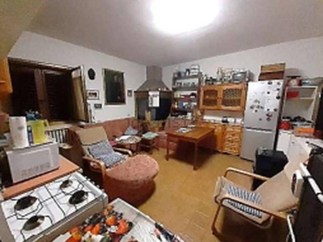 Locali o capannoni in vendita di 132 m² in Via Giordano Bruno