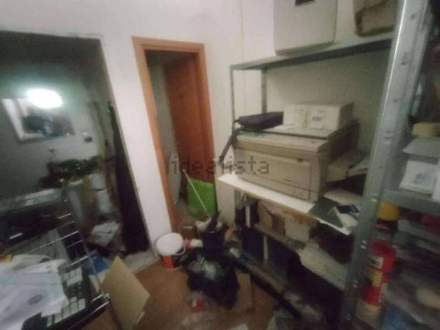 Locali o capannoni in vendita di 132 m² in Viale Europa, 35