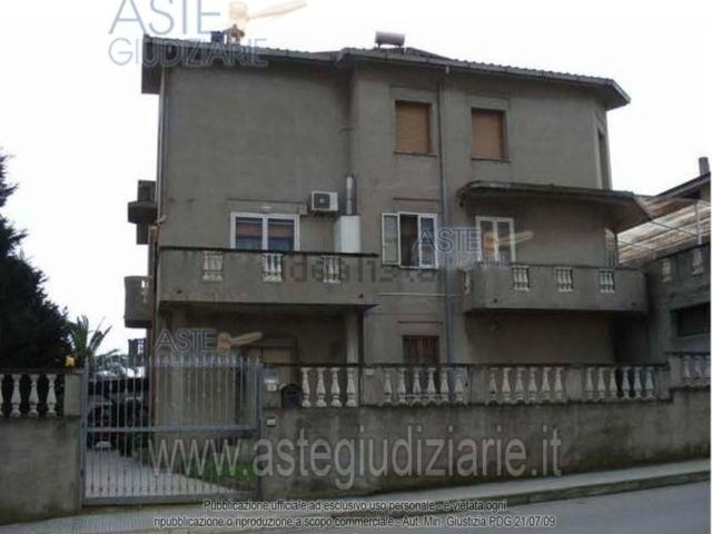 Locali o capannoni in vendita di 170 m² in Via Giovanni Battista Melis, 10