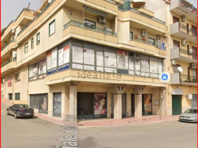 Locali o capannoni in vendita di 169 m² in Viale della Vittoria
