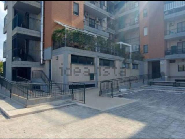 Locali o capannoni in vendita di 180 m² in Via Girolamo Caggianelli