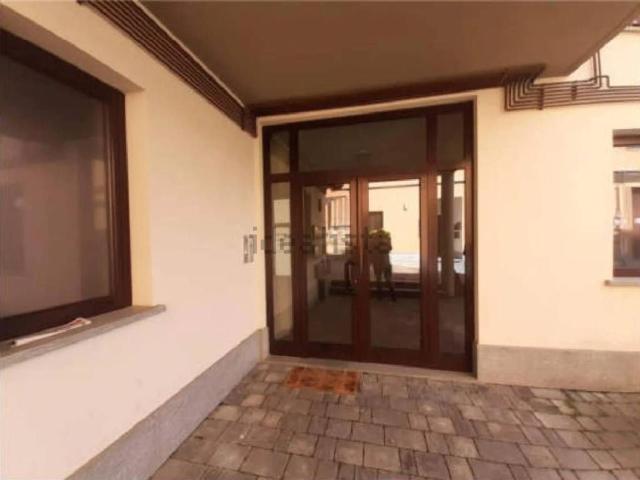 Locali o capannoni in vendita di 196 m² in Via Roma, 78