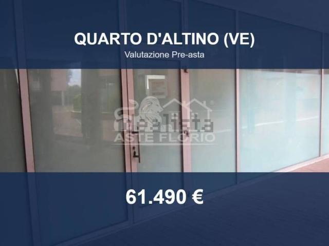 Locali o capannoni in vendita di 198 m² in Piazza San Michele