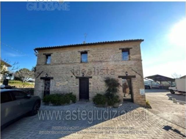 Locali o capannoni in vendita di 199 m²