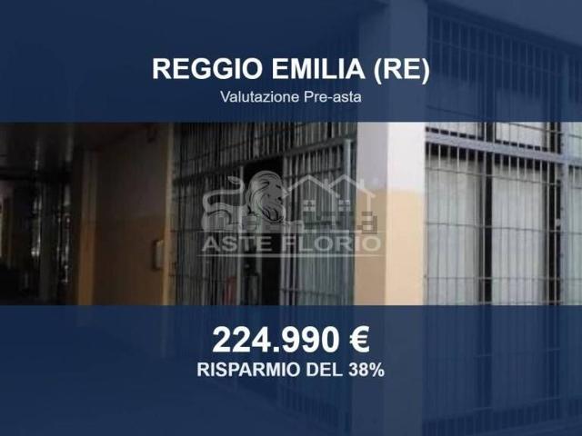 Locali o capannoni in vendita di 202 m² in Via John Fitzgerald Kennedy