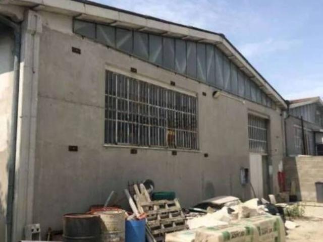 Locali o capannoni in vendita di 210 m² in Via San Lorenzo in Noceto Mezzacosta, 12