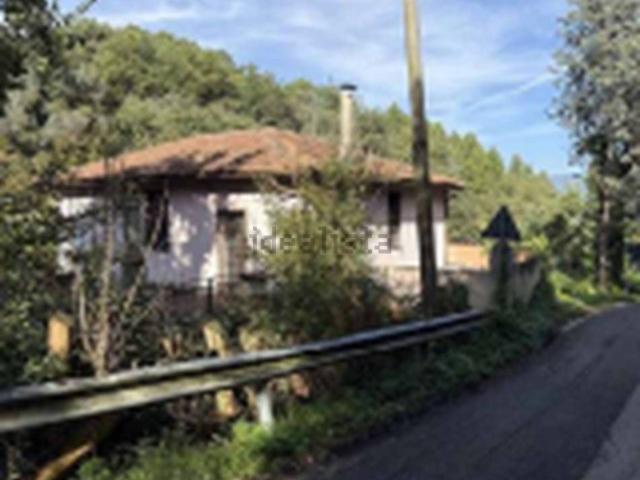 Locali o capannoni in vendita di 234 m² in Strada di Marmore