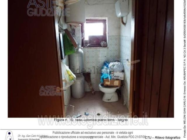 Locali o capannoni in vendita di 241 m² in Strada 9 Ovest, 5