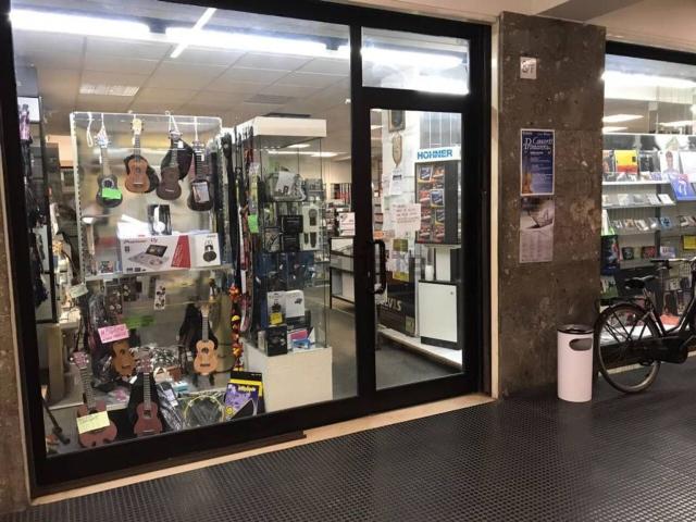 Locali o capannoni in vendita di 250 m²