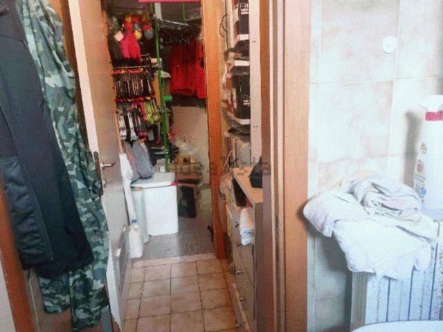 Locali o capannoni in vendita di 252 m² in Via Fiorentina, 252