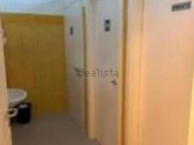Locali o capannoni in vendita di 369 m² in Strada Regionale 5