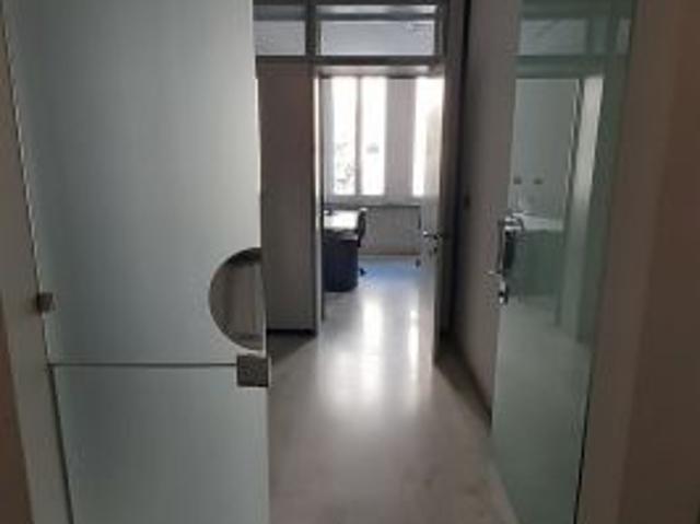 locali per ufficio centro Genova