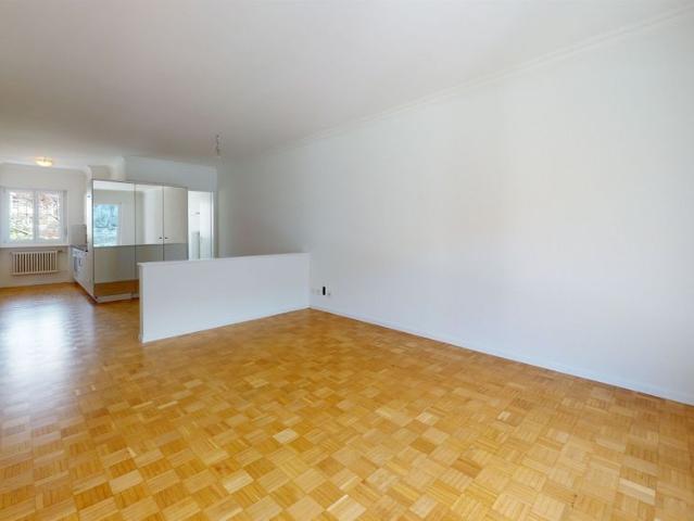 Moderne Wohnung mit Sicht auf die Aare
