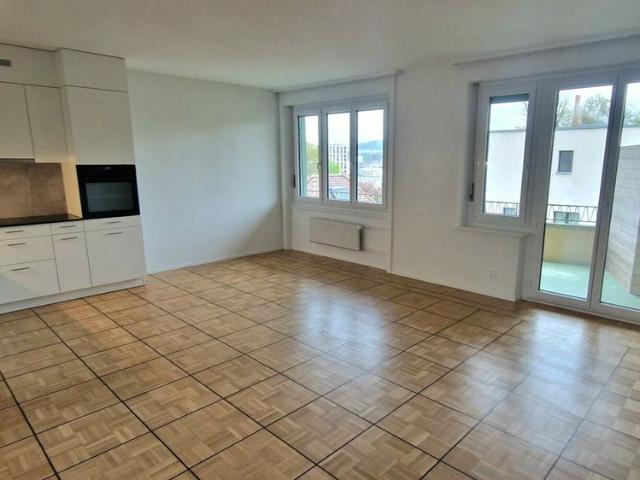 3.5 luxury rooms 5 minutes walk from the train station in Fribourg