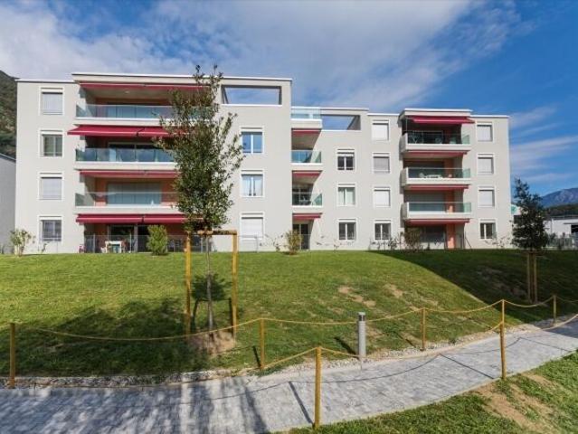 moderno 3.5 locali in zona strategica