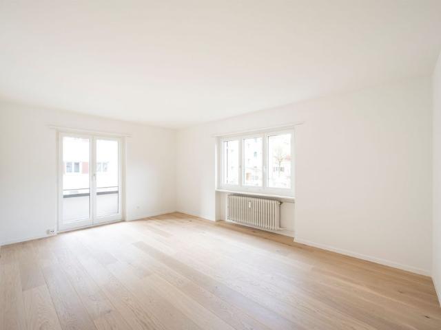 Cozy object right in the middle of Schlieren!