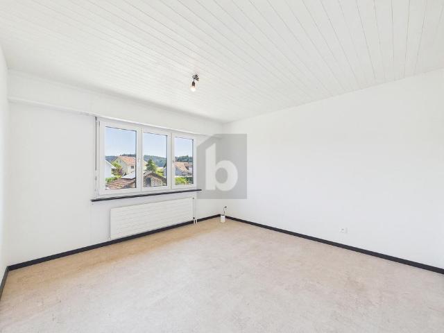 ENERGETISCH SANIERT MIT 1339 M² UMSCHWUNG