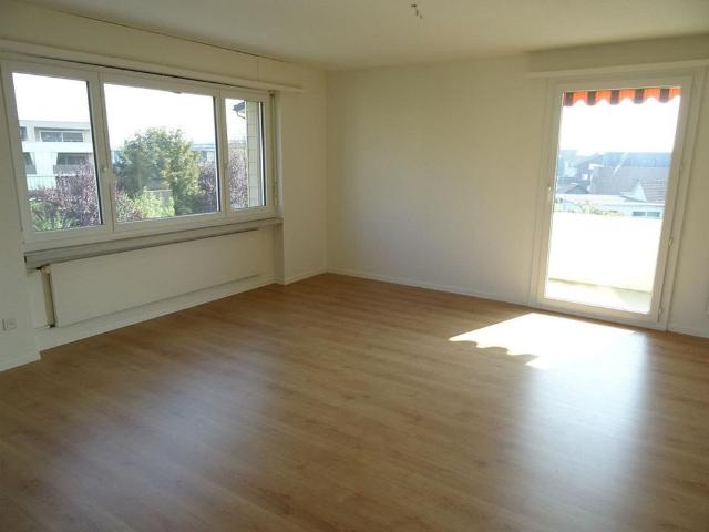 Familienwohnung an verkehrsgünstiger Lage in Wohnquartier