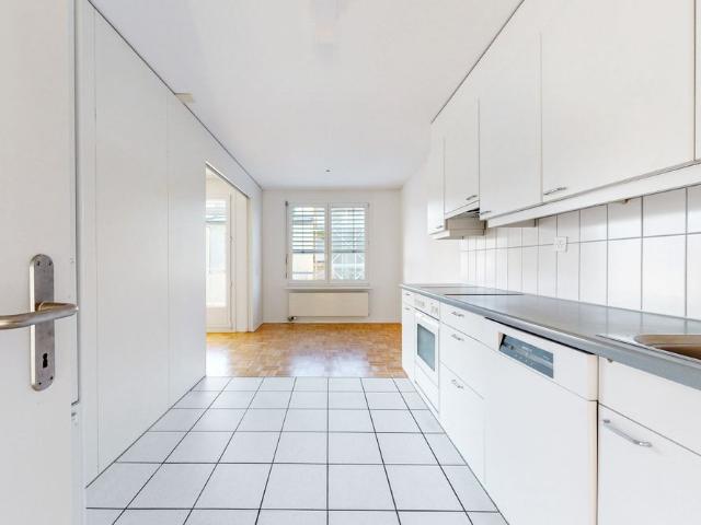 Corner house in a row of single family homes! Your new home!