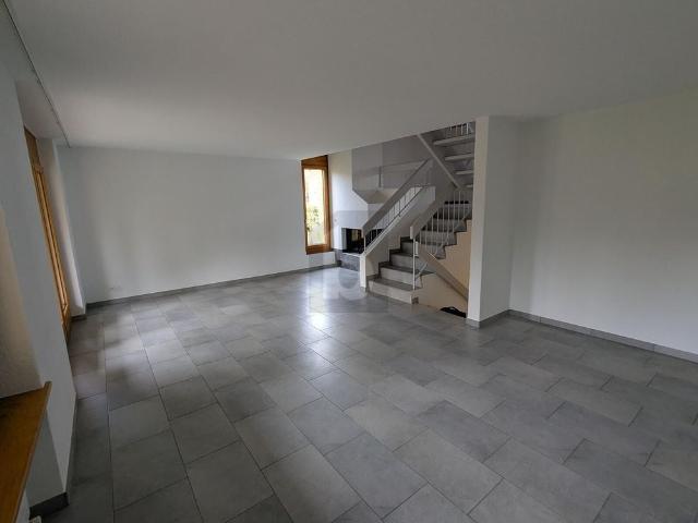 RUHEOASE MIT OFFENEM GRUNDRISS UND GARTEN