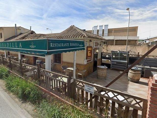 LOCAL/RESTAURANTE EN BOBADILLA