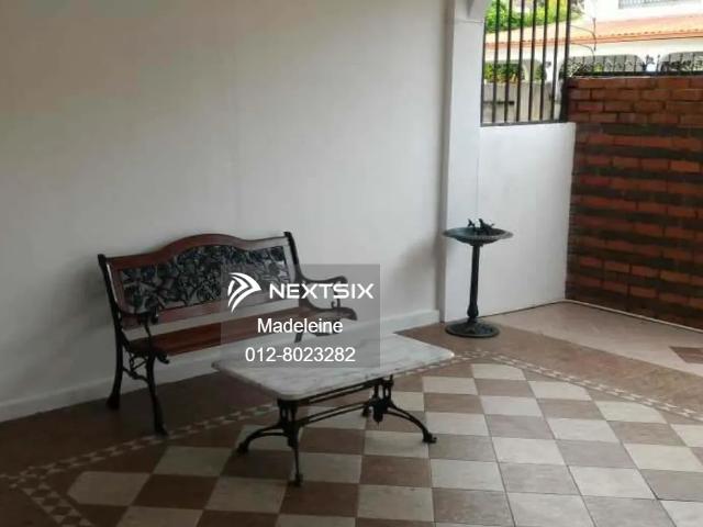 Located atj Damai area Nearby school and hospital Strategic location and easy to access KK City 999 year title