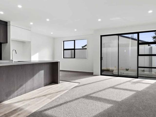 Located in a popular Cambridge area