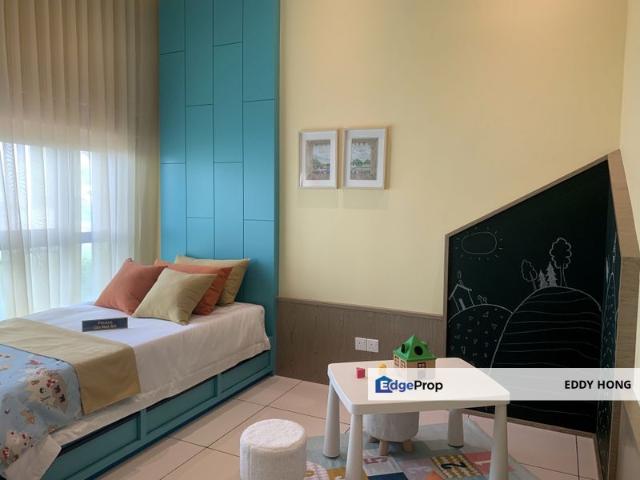 Located in KL City Freehold Luxury lifestyle Condo