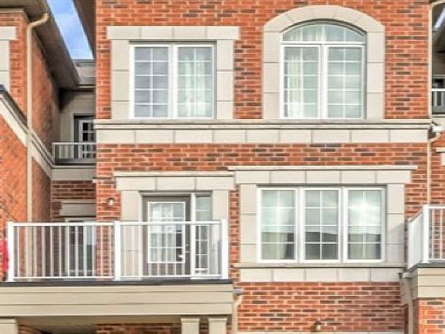 Located In Leslie/elgin Mills