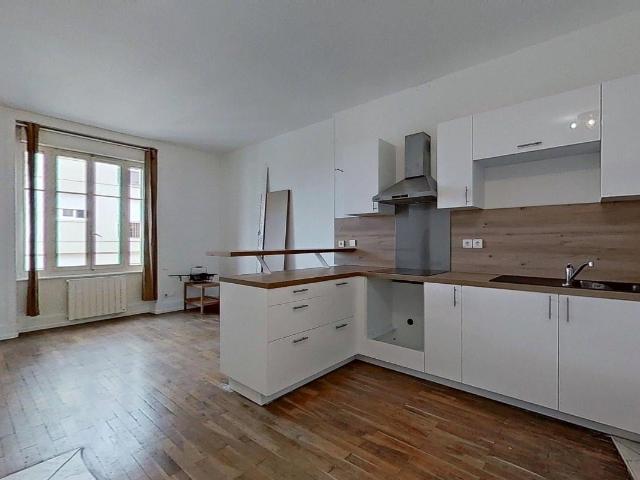 Location 47 BIS RUE MARYSE BASTIE LYON 69008 T2 Non meublé 656 €CC Plusse