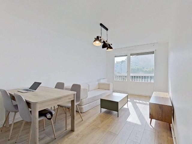 Location 48 RUE PROFESSEUR FLORENCE Lyon 69003 T2 Meublé 940 €CC Plusse