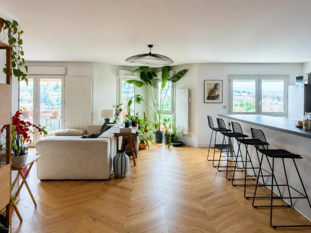 Location 4 Chemin des Hermieres Francheville 69340 T3 Non meublé 1100 €CC Plusse