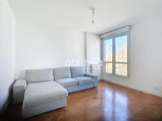Location 4 pièces duplex meublé Choisy Le Roi
